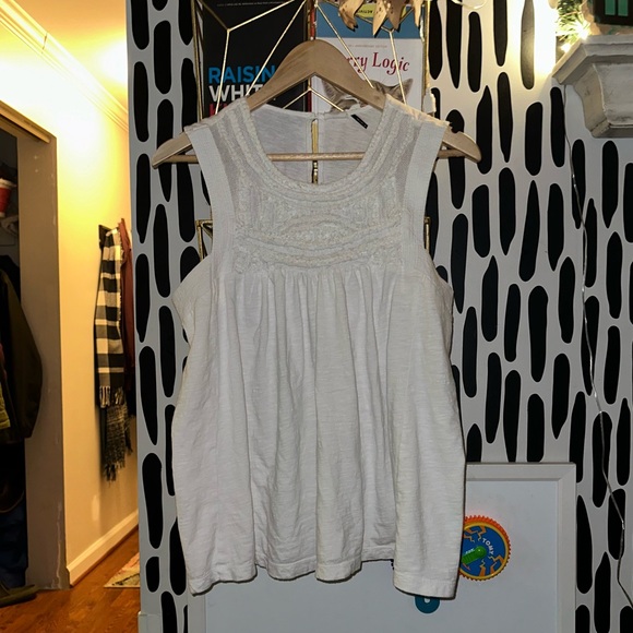 Anthropologie - Akemi + Kin Otranto Tank in White - Picture 10 of 10